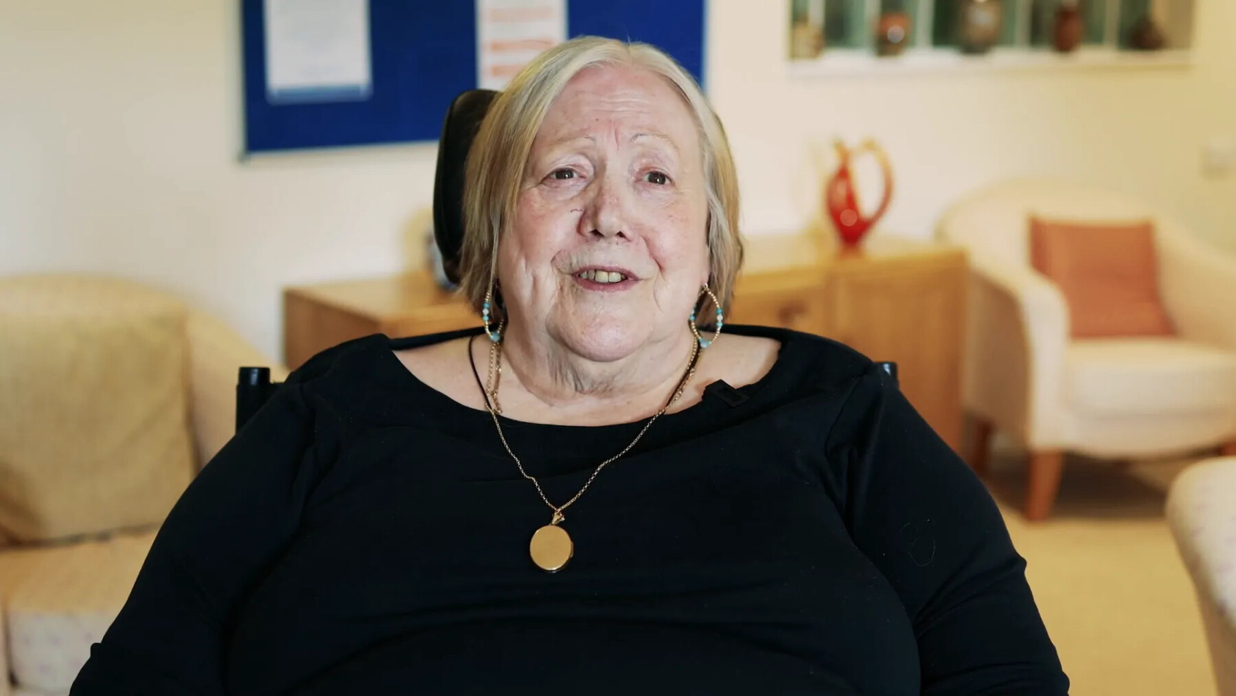Elaine enjoying a moment with her Caregiver