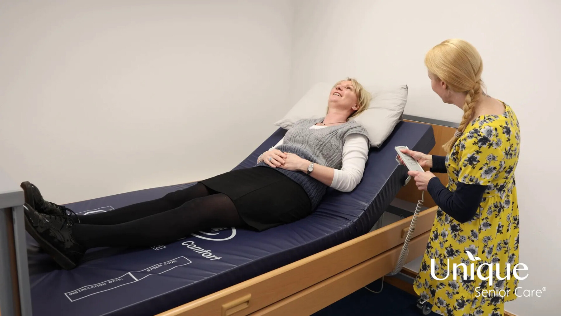 Using the remote control for profiling bed